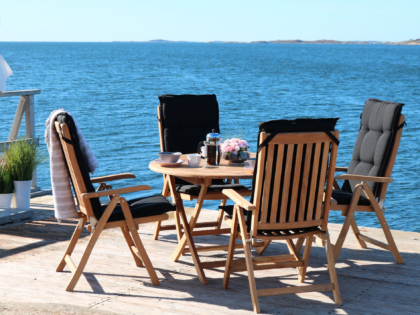 Teakgrupp Round fällbord & Classic positionsstol