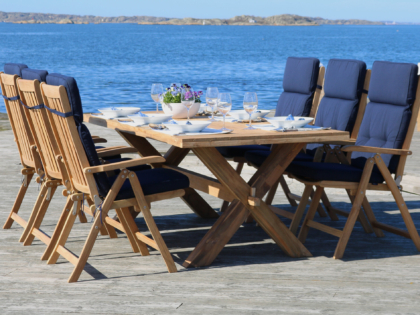 Teakgrupp Rustiko bord 220 & Classic positionsstol