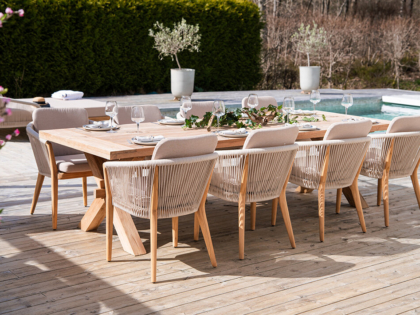 Teakgrupp Rustiko bord 290 & Cloud matstol