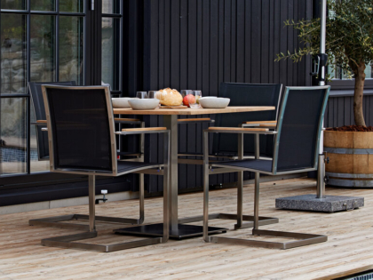 Como 90 x 90 + Fjäder karmstol